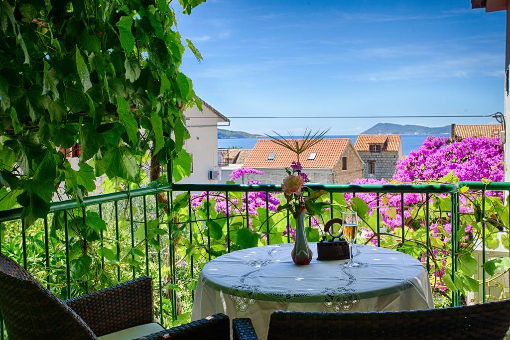 Villa Kamenica Komiža Szoba fotó